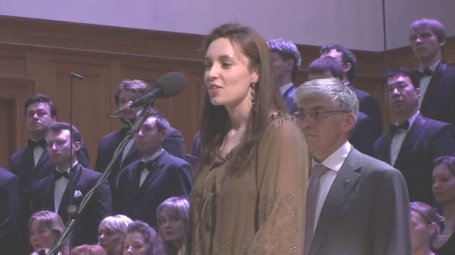 Выступление М. Михайловой на благотворительном вечере