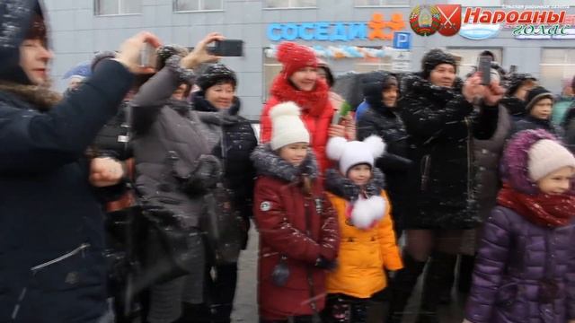 Парад Дедов Морозов в Ельске