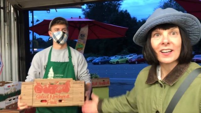 Learning about Apples with Ms. Natalie смотреть онлайн