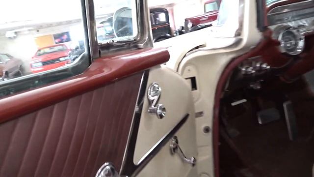 1957 Pontiac Star Chief Hardtop 347 V8 смотреть онлайн