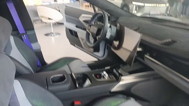 Hiphi Z. China's professional automobile export. смотреть онлайн