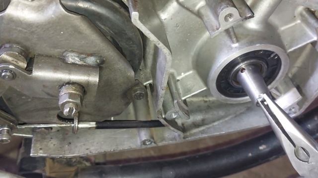 Установка рідного генератора ЯВА 638, після CDI запалення смотреть онлайн