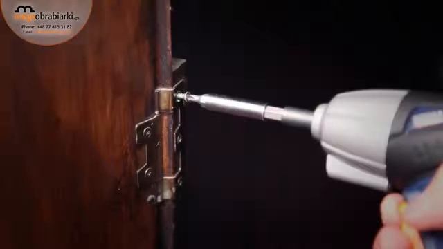 Elektryczna wiertarka wkrętarka CDM1080 Ferm смотреть онлайн