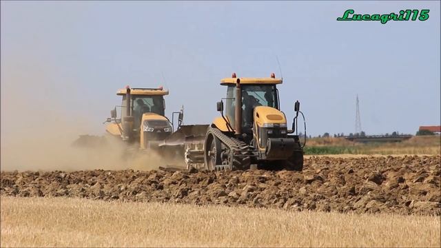 BIG PLOWGHING IN ITALY 2× Challenger MT 765 B-E + Er.mo 3-5 ali / Aratura 2020 смотреть онлайн