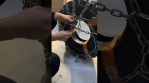 Установка цепей противоскольжения на вилочный погрузчик