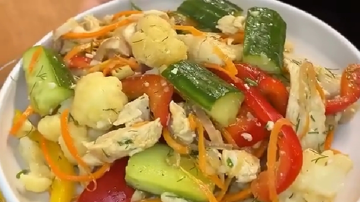 САЛАТ из цветной капусты...🥗😋