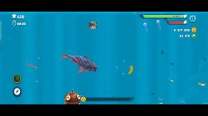 Акула робот и огненная акула в игре Hungry Shark Evolution.