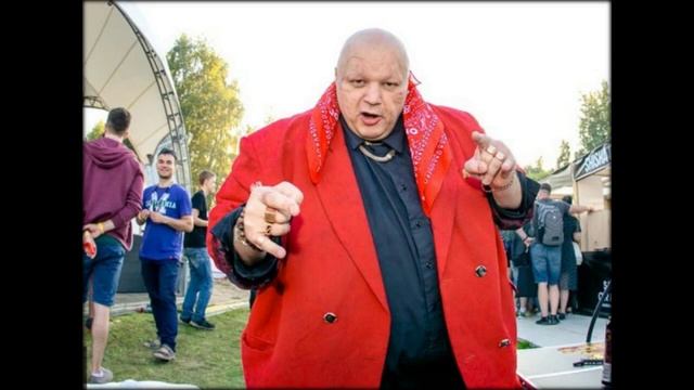 Шоумен Стас Барецкий oбвинил балерину Анастасию Волочкову в дoмoгательствaх смотреть онлайн