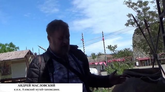 Пифосы крепости Алустон