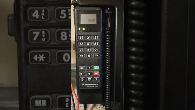 Сотовый телефон Motorola International 1000