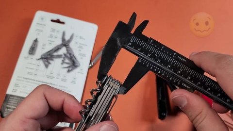 🛠Budget Multitool & Screwdriver! (SOG Powerlitre)