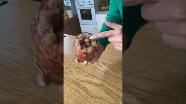 Натуральное мясо краба в солевой заливке от Деликатеска.ру смотреть онлайн