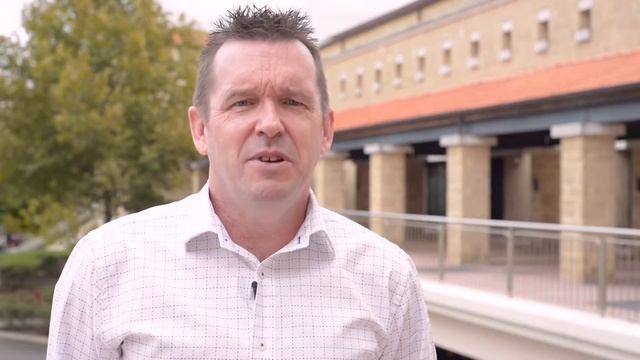 Apple Financial Hi Res no top graphic смотреть онлайн