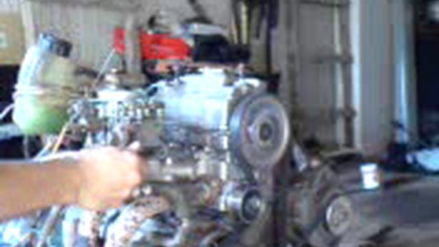 Противофазный двухцилиндровый двигатель на Оку смотреть онлайн