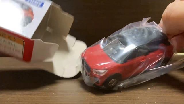 トミカ　ダイハツロッキー紹介 смотреть онлайн