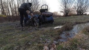 Днепр МТ 16 2WD. Рекордная проходимость с блокировкой.