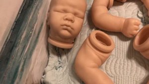 КУКЛЫ РЕБОРН . Открываем посылку с Новым Молдом . Сколько стоит МОЛД ?