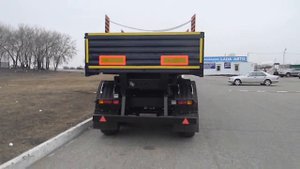 Седельный тягач КАМАЗ 53504 с полуприцеп-кониками 9406