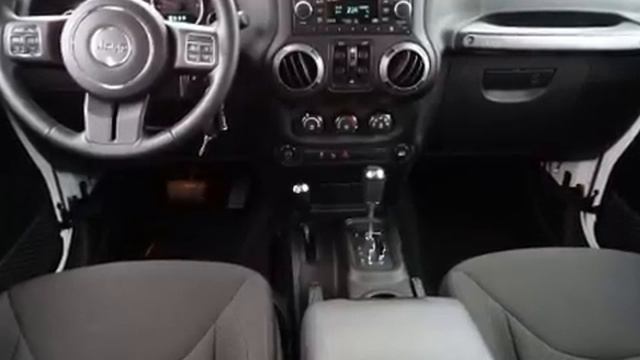 2015 Jeep Wrangler Unlimited Sport смотреть онлайн