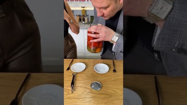 Помидоры в заливке по-домашнему смотреть онлайн