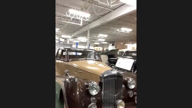 Behind the Scenes: Rodd Sala of Park Ward Motors takes us on a tour! смотреть онлайн