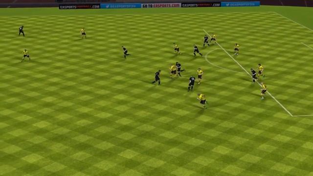 С линии штрафной в дальний нижний FIFA 13 iPhone/iPad - Bor. Dortmund vs. Juventus смотреть онлайн