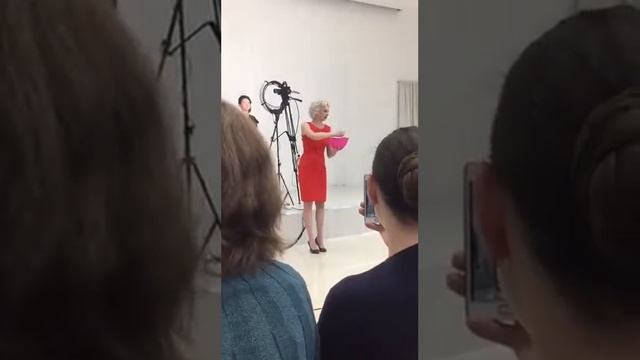 Шаг 2. Нанесение тональной основы, уход за спонжем.  Мастер-класс от Алены Терещенко