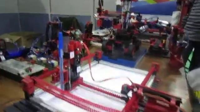 Конструктор "Fischer & Technics" на "Робофест 2012" смотреть онлайн