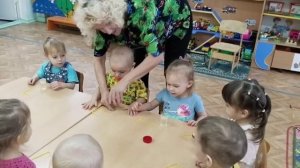 Математические игры с водой.Для детей 2 группу раннего возраста.