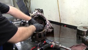 4L65-E Transmission Rebuild - Part-1 - Pontiac GTO