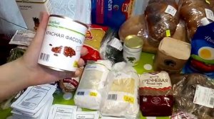 Закупка продуктов в Ашане.