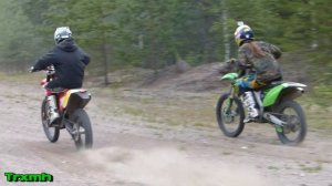 Dirt Bikes - Enduro Beta RR300 vs MX Kawasaki KX250F