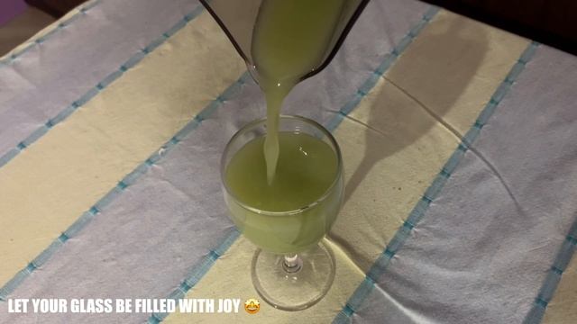 Water Apple Juice - Made With Hestia Cold Press Juicer смотреть онлайн