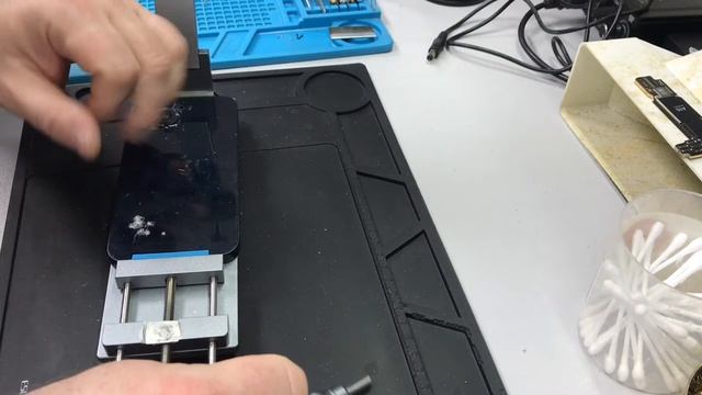 Замена заднего стекла iPhone 12 | iFix Service