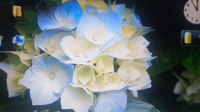 Windows 7 (2009) Low battery смотреть онлайн