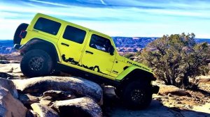 2023 Jeep Wrangler Rubicon 392 Golden Spike Moab
