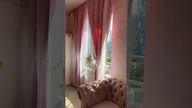 Лучший подарок для дочки - сказочная детская. Видеообзор детской комнаты для маленькой принцессы.