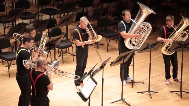 Danzas Gitanas. Zambra. Joaquin Turina смотреть онлайн