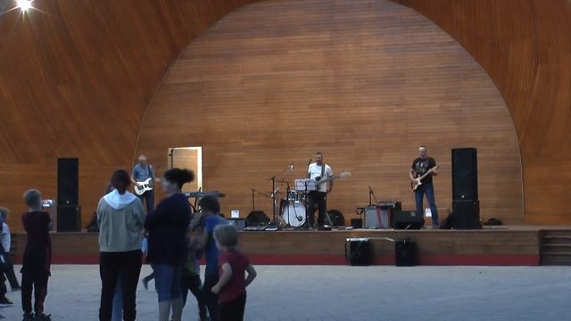 группа Рассвет.Парк Майский.Первомайск 16.07.2022г.