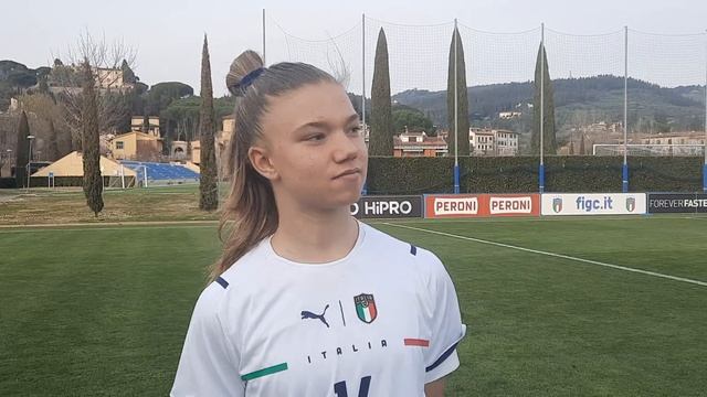 Under 16 Femminile, Italia-Francia, intervista a Marta Sicuri (16) смотреть онлайн