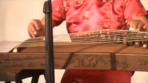 5th-grader Angela Wang plays the Guzheng