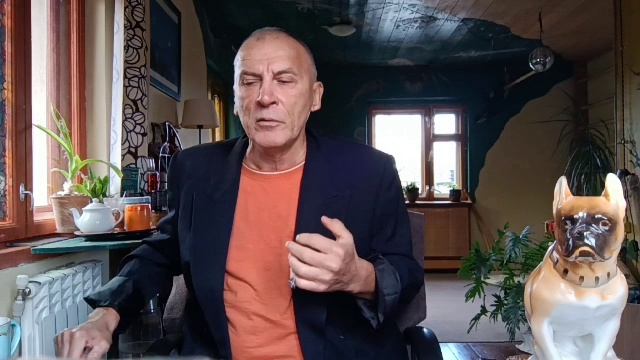 Гипотезы у них — Ледник иной мир, средство кон-такта...  Дух67