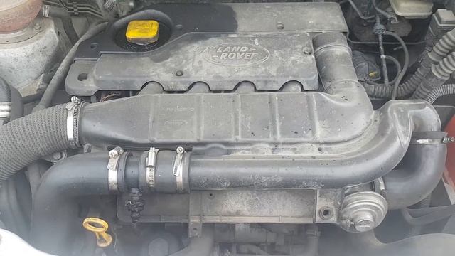 Land Rover Freelander 2004, 2.0 Diesel, engine sound at 211.000 km (131.000 miles) смотреть онлайн