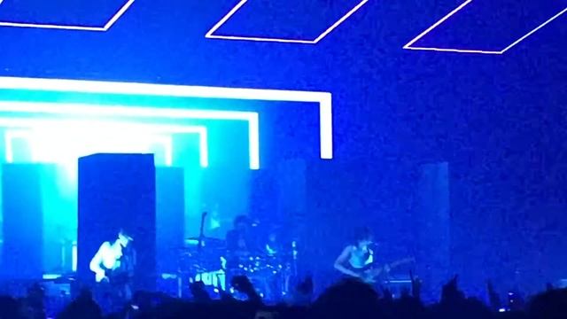 Robbers by the 1975 (Plymouth)