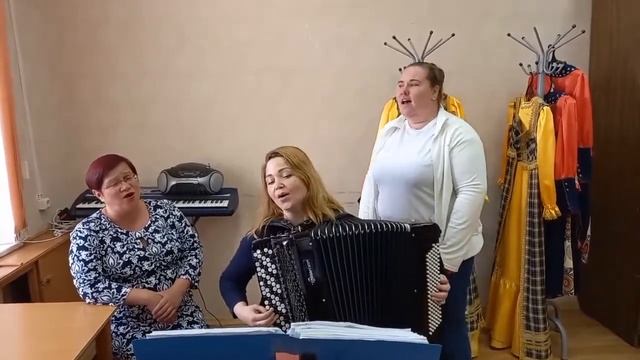 Ансамбль Гуляночка  - "Я когда то была молодая"