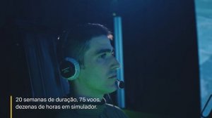 Pilotos brasileiros concluem o treinamento para voar o Gripen