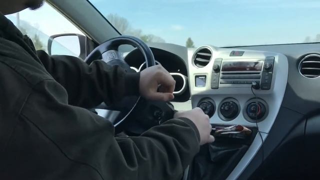 Having Fun Driving The 2009 Pontiac Vibe GT 5 Speed! смотреть онлайн