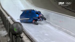 Словацкая двойка ПЕРЕВЕРНУЛАСЬ на финише. Олимпиада-2022 в Пекине. Санный спорт