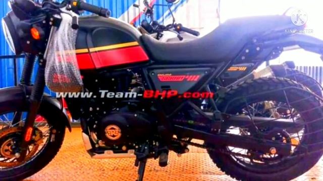 Royal Enfield Himalayan Scram 411 white and black spied at dealership | Leaked Brochure Full Detail смотреть онлайн