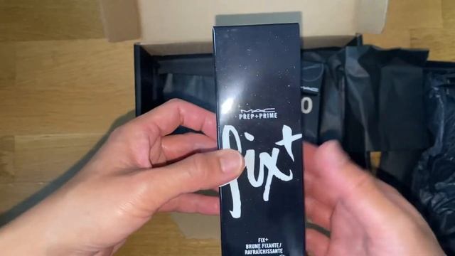 Mac Haul: Studio Fix Liquid Foundation NC37, Studio Fox Powder NC40, Prep and Prime Fix смотреть онлайн